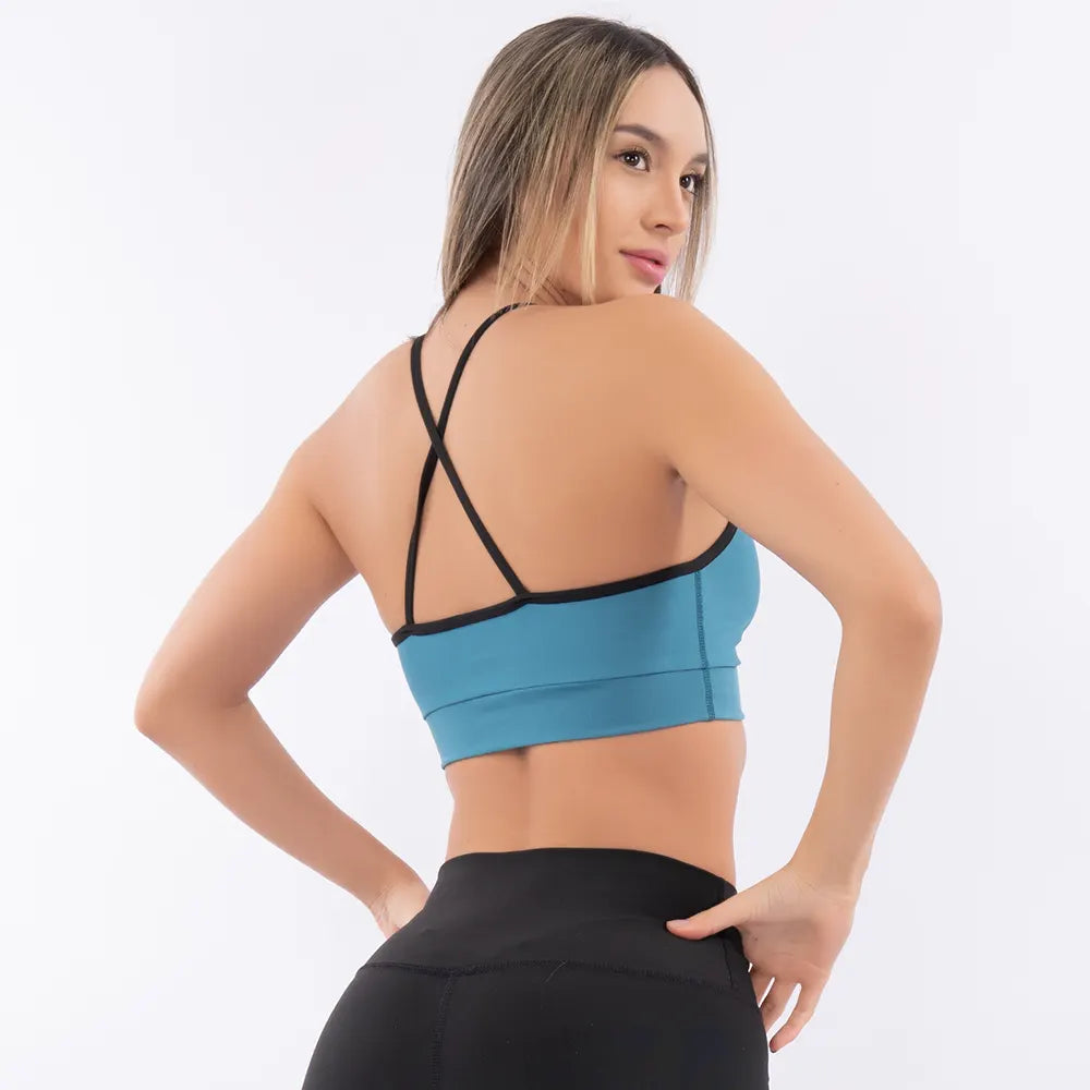 TOP KARINA UNICOLOR-AZUL PETROLEO