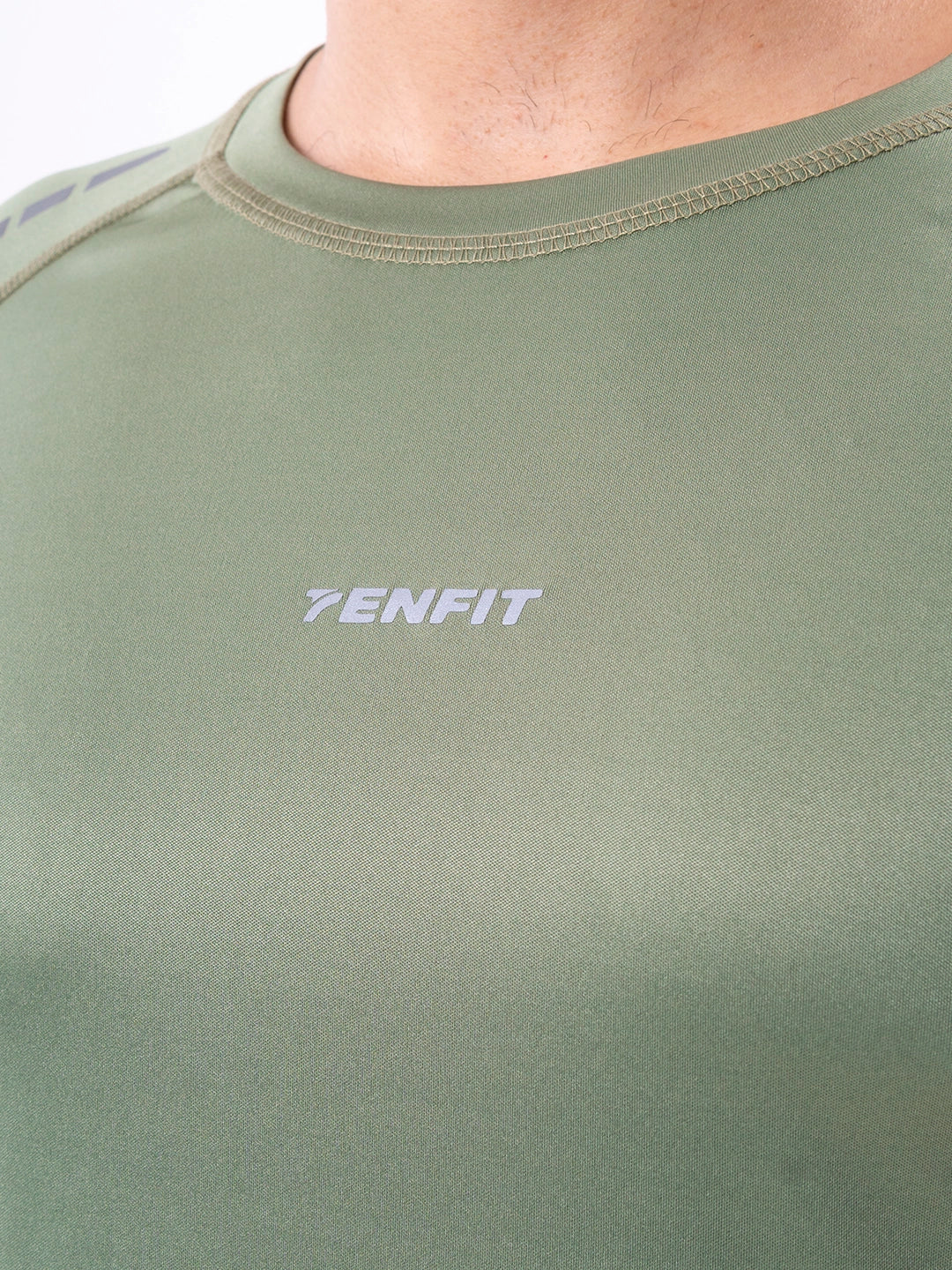 Camiseta Regular Fit Deportiva de Hombre - Verde Militar
