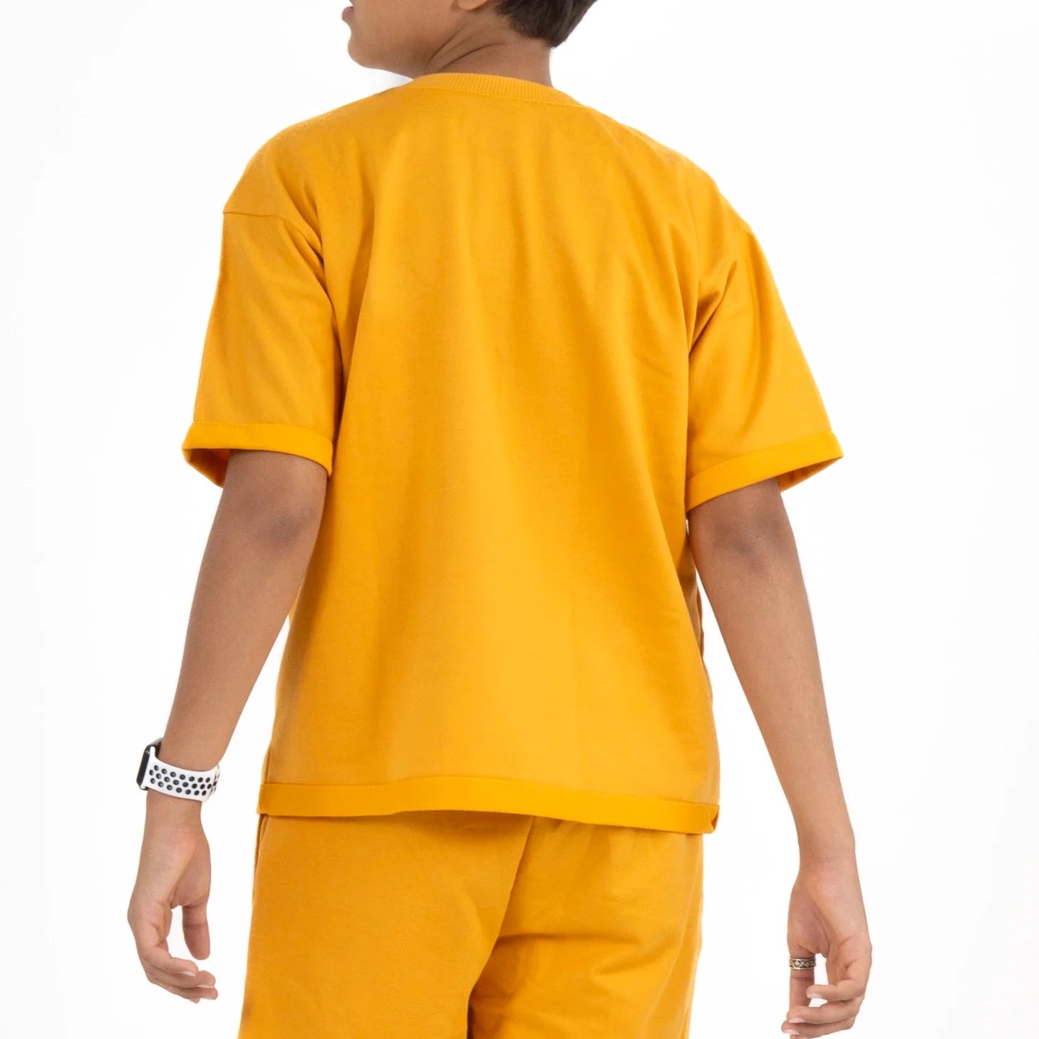 CAMISETA BILLIE - MOSTAZA