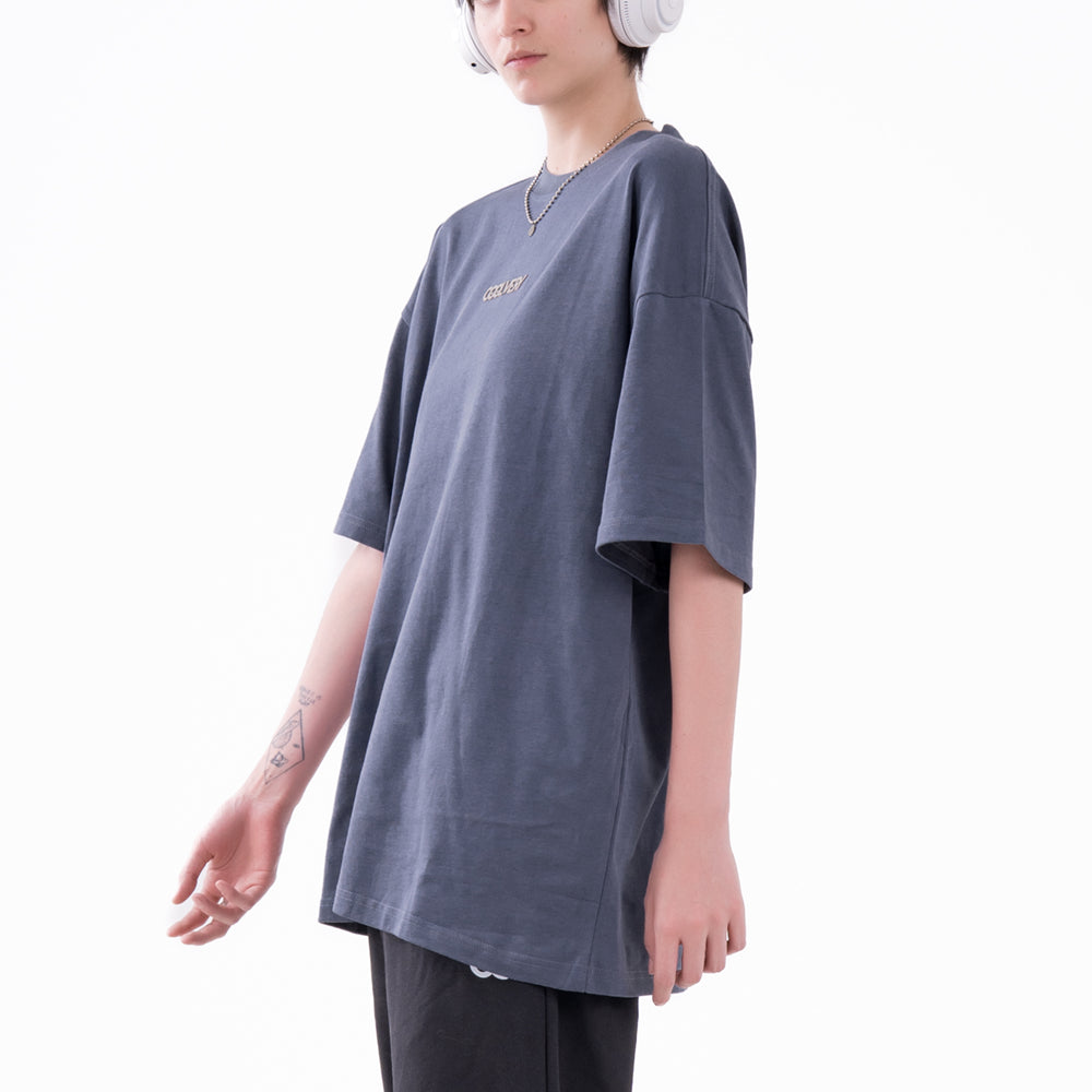 Camiseta Oversize de Hombre Drake - Gris Oscuro