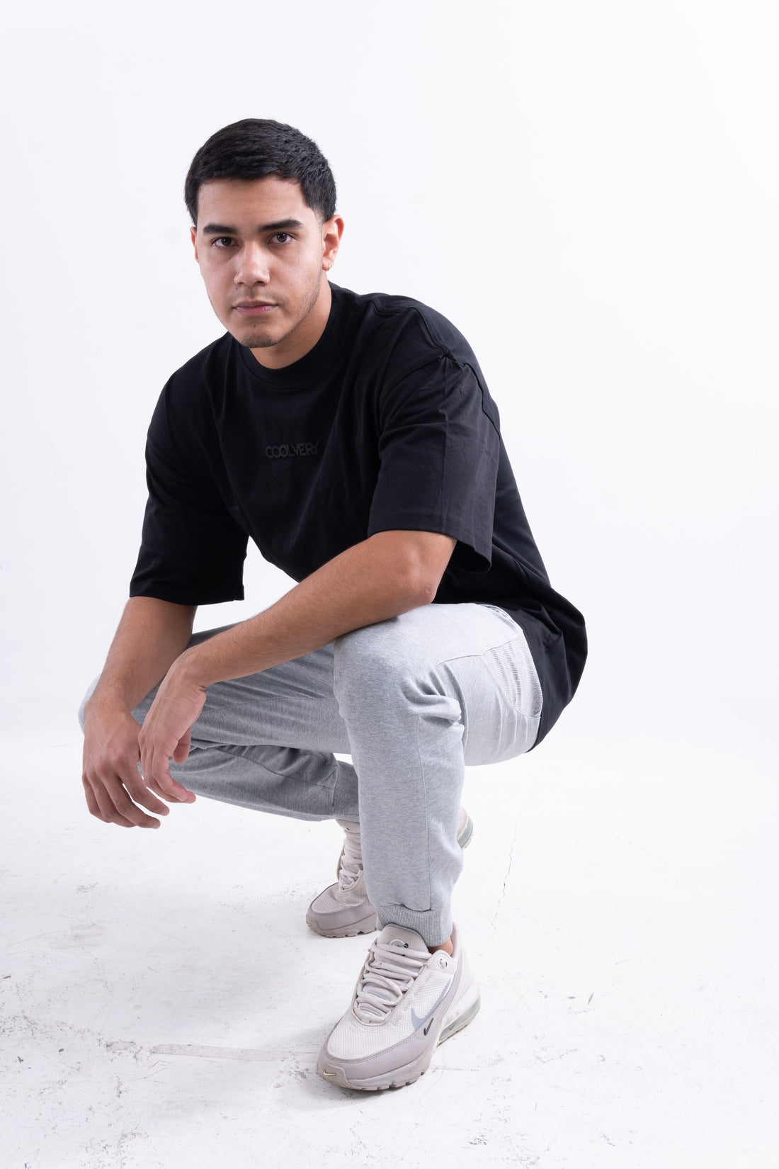 JOGGER GUNNA - GRIS JASPE MEDIO