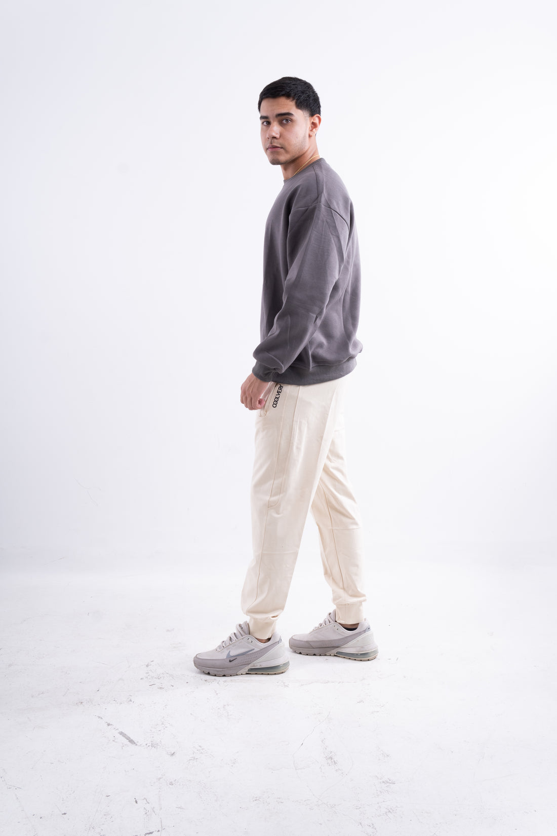 JOGGER SEAN - ALMENDRA